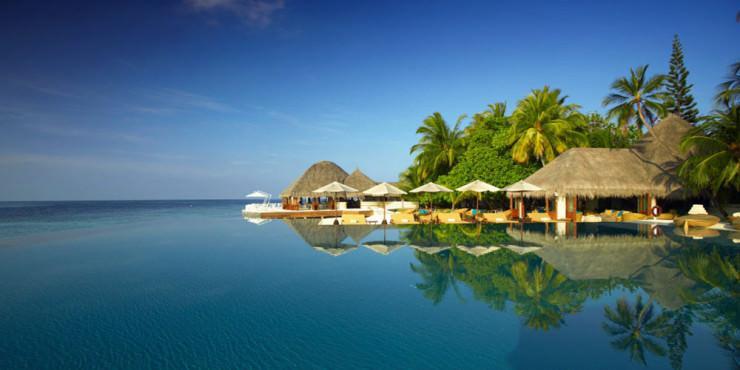 تعطیلات کامل در Huvfen Fushi Resort، مالدیو