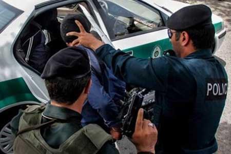 شلیک پلیس در حوالی پاسگاه نعمت آباد ، دارو و شربت های غیر مجاز کشف شد